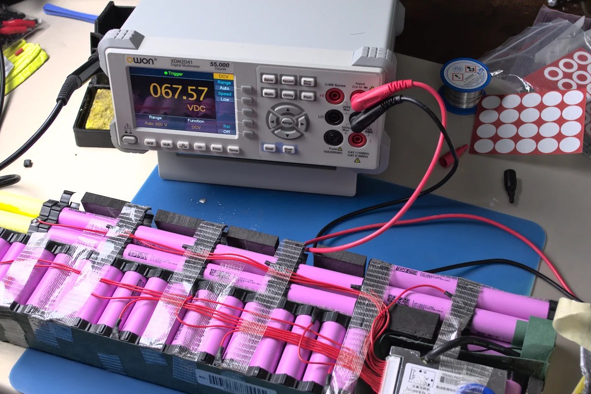 Akude diagnostika seadmed